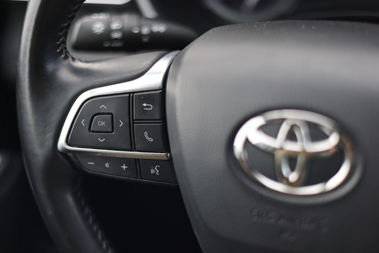 2020 Toyota Highlander XLE AWD Photo