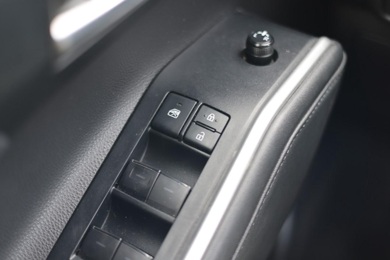 2020 Toyota Highlander XLE AWD Photo