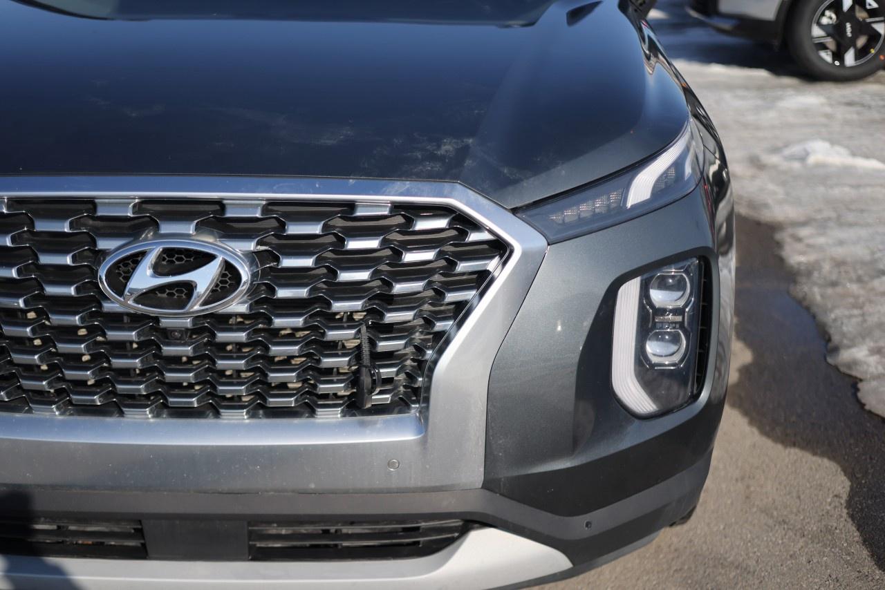 2021 Hyundai PALISADE Luxury 7-Passenger AWD Photo
