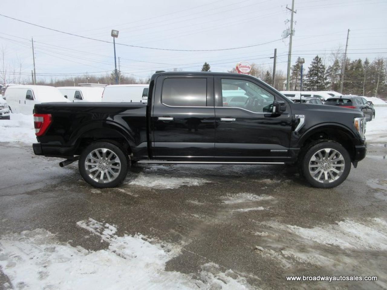 2022 Ford F-150 FUEL EFFICIENT LIMITED-EDITION 5 PASSENGER 3.5L - HYBRID.. 4X4.. CREW-CAB.. SHORTY.. NAVIGATION.. PANORAMIC SUNROOF.. LEATHER.. HEATED SEATS & WHEEL.. Photo