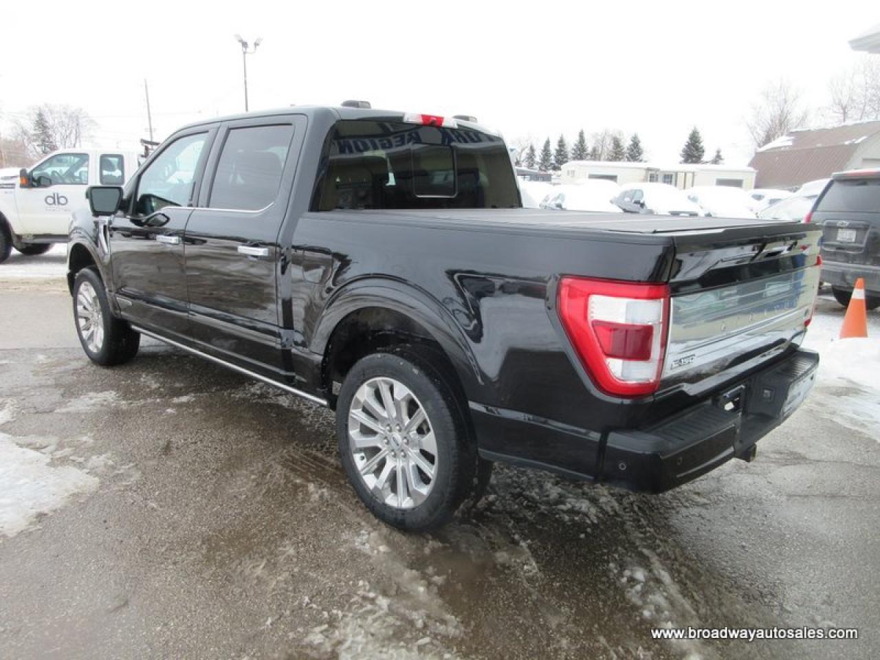 2022 Ford F-150 FUEL EFFICIENT LIMITED-EDITION 5 PASSENGER 3.5L - HYBRID.. 4X4.. CREW-CAB.. SHORTY.. NAVIGATION.. PANORAMIC SUNROOF.. LEATHER.. HEATED SEATS & WHEEL.. Photo