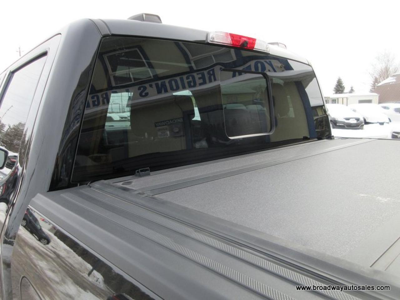 2022 Ford F-150 FUEL EFFICIENT LIMITED-EDITION 5 PASSENGER 3.5L - HYBRID.. 4X4.. CREW-CAB.. SHORTY.. NAVIGATION.. PANORAMIC SUNROOF.. LEATHER.. HEATED SEATS & WHEEL.. Photo