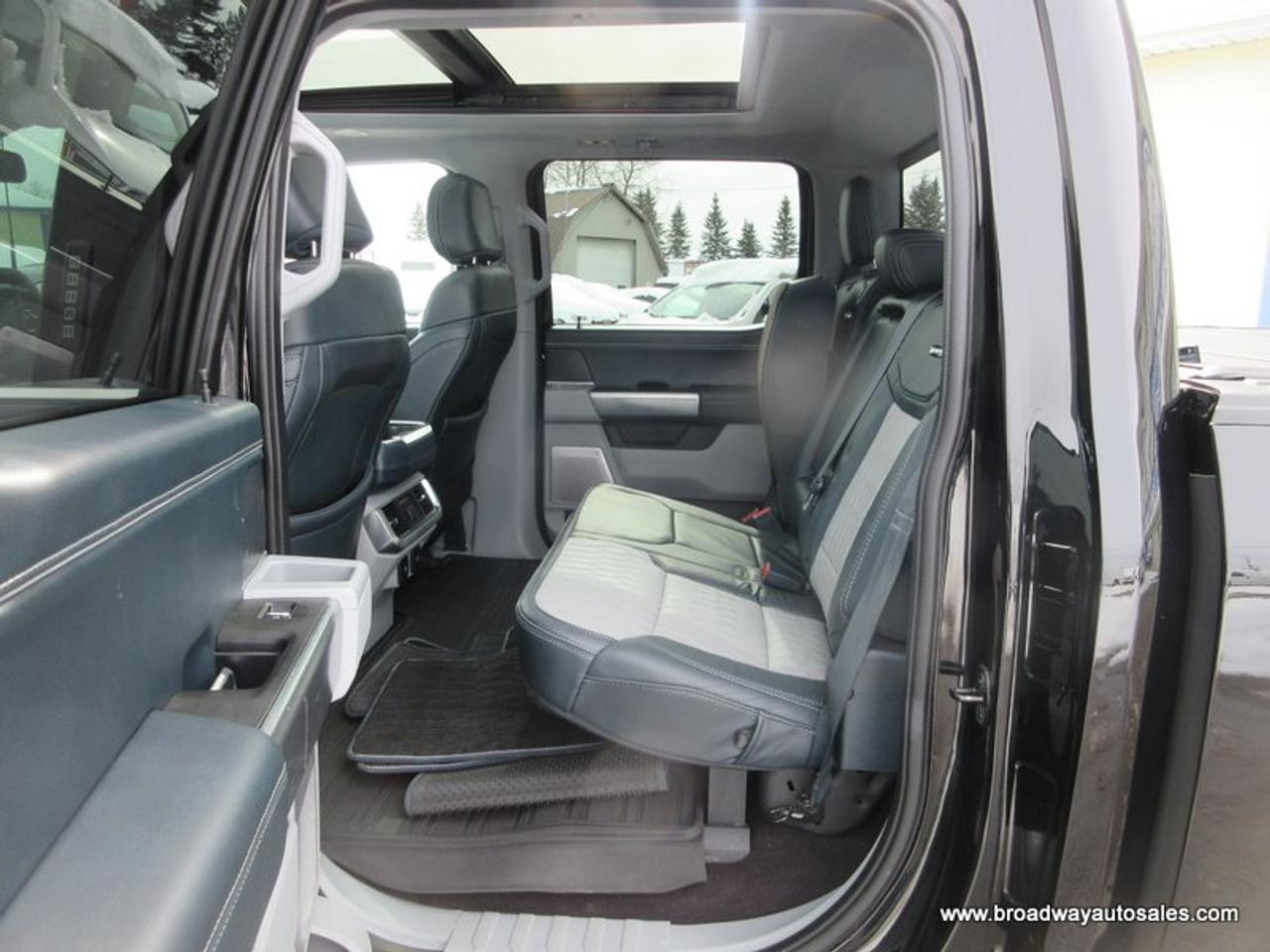 2022 Ford F-150 FUEL EFFICIENT LIMITED-EDITION 5 PASSENGER 3.5L - HYBRID.. 4X4.. CREW-CAB.. SHORTY.. NAVIGATION.. PANORAMIC SUNROOF.. LEATHER.. HEATED SEATS & WHEEL.. Photo