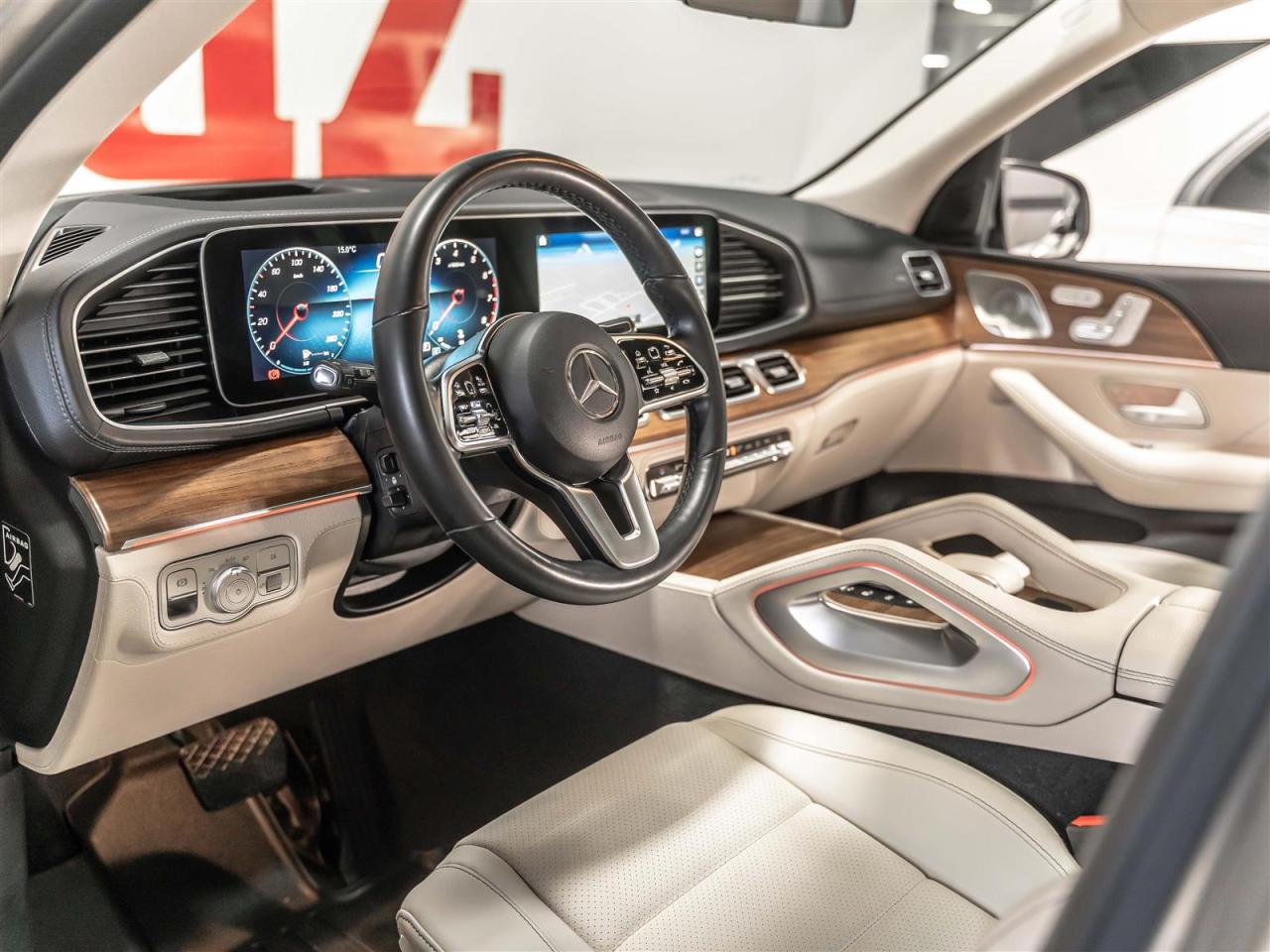 2022 Mercedes-Benz GLE GLE 350|AMG PKG|INTELLIGENT DRIVE|TECH PKG|PREMIUM PKG Photo