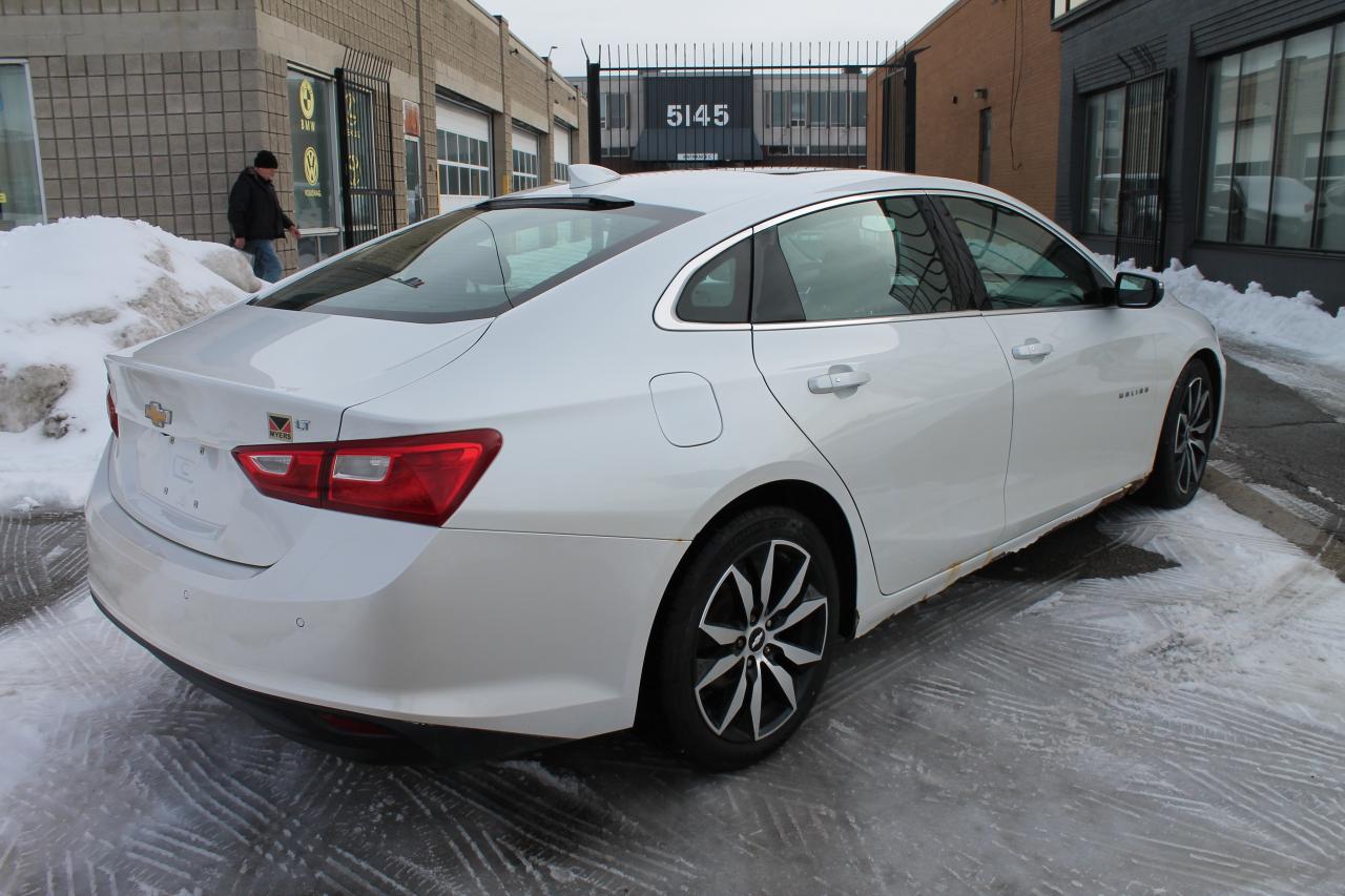 2016 Chevrolet Malibu 1LT Photo