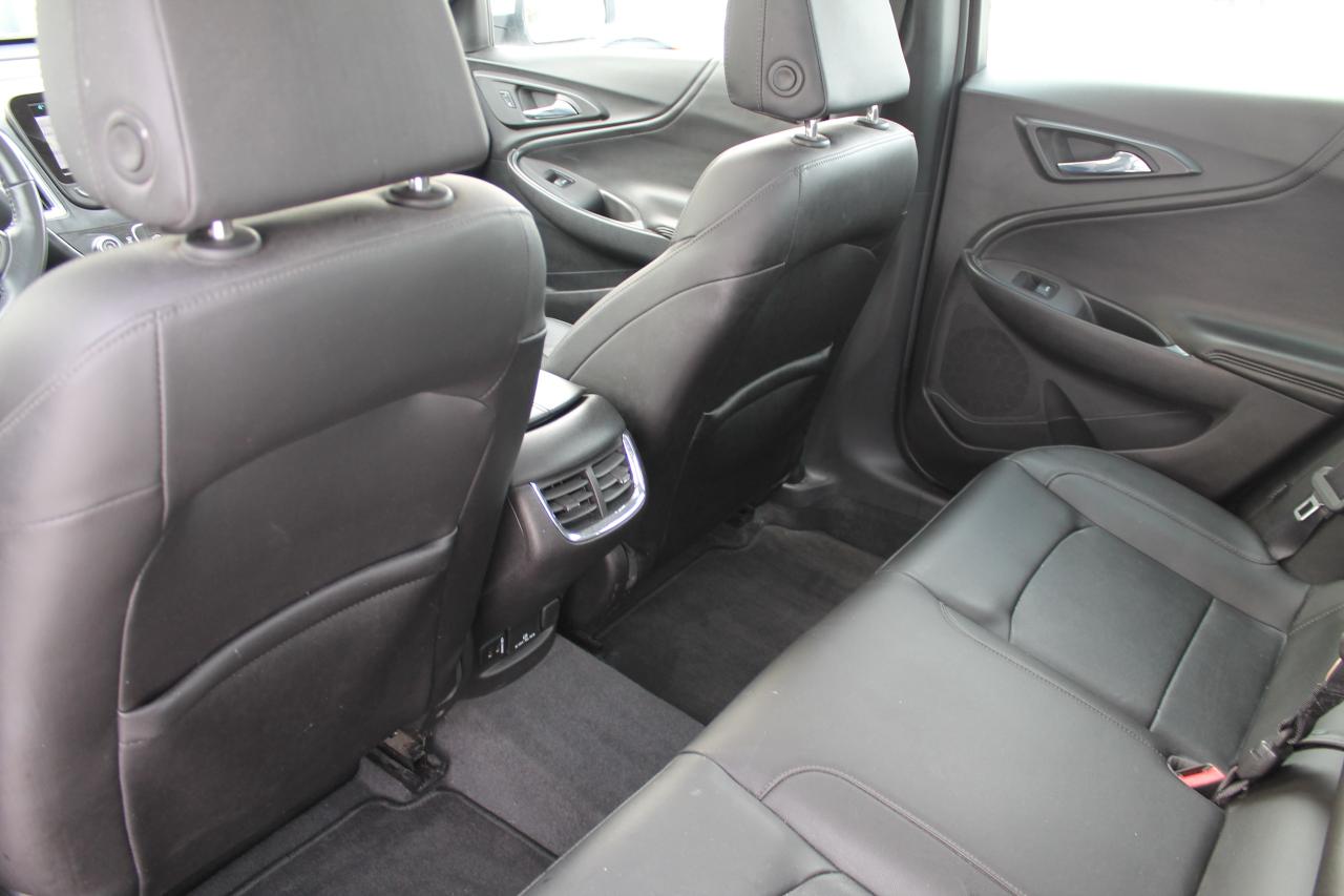 2016 Chevrolet Malibu 1LT Photo