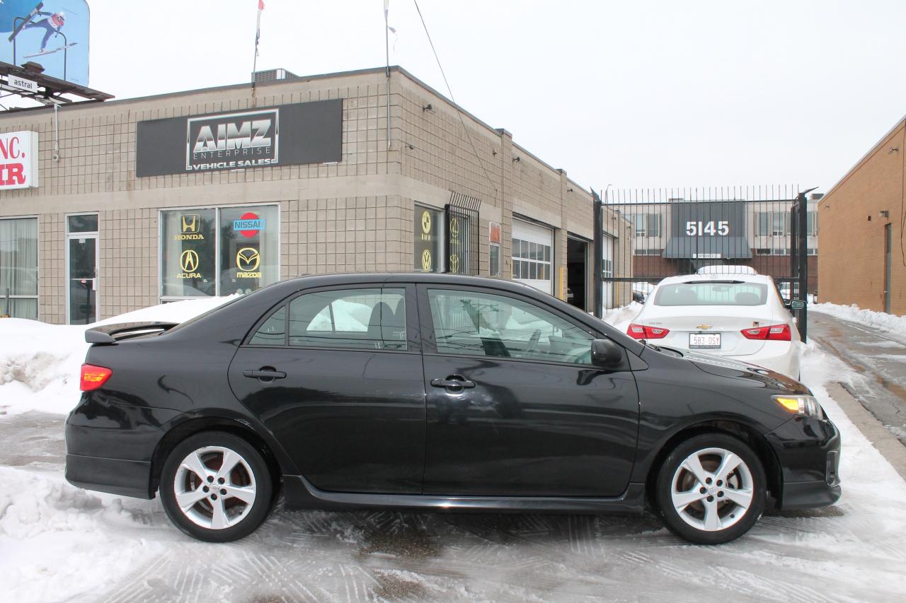 2012 Toyota Corolla S Photo