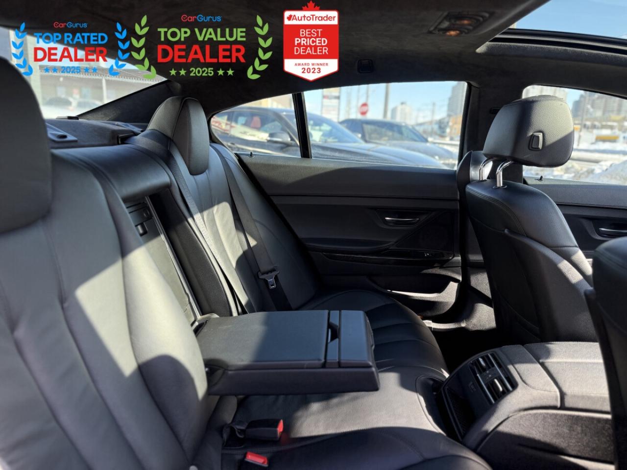 2015 BMW 6 Series 640i //M PKG | SUNROOF | BACK UP CAMERA Photo