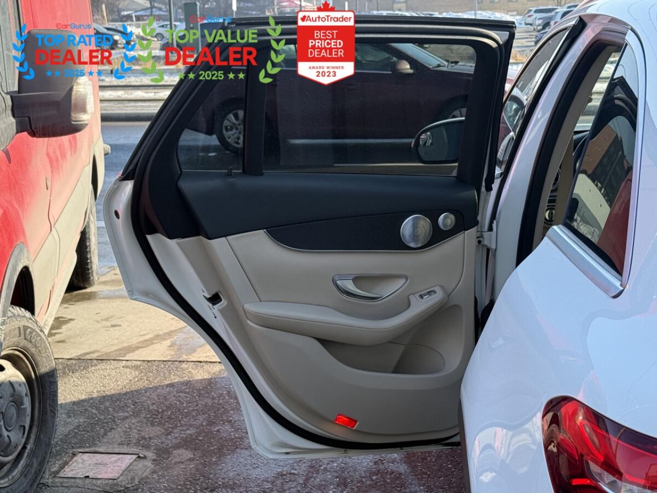 2019 Mercedes-Benz GLC-Class 300 //AMG PKG | PANO | BURMESTER | LOADED Photo