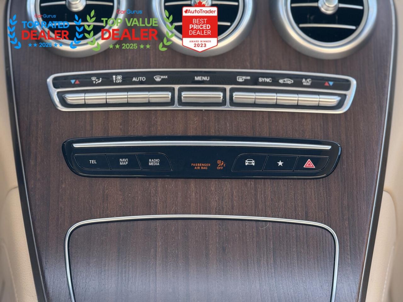 2020 Mercedes-Benz GLC-Class 300 | PREMIUM | PANO | 360 CAMERA | LOADED Photo