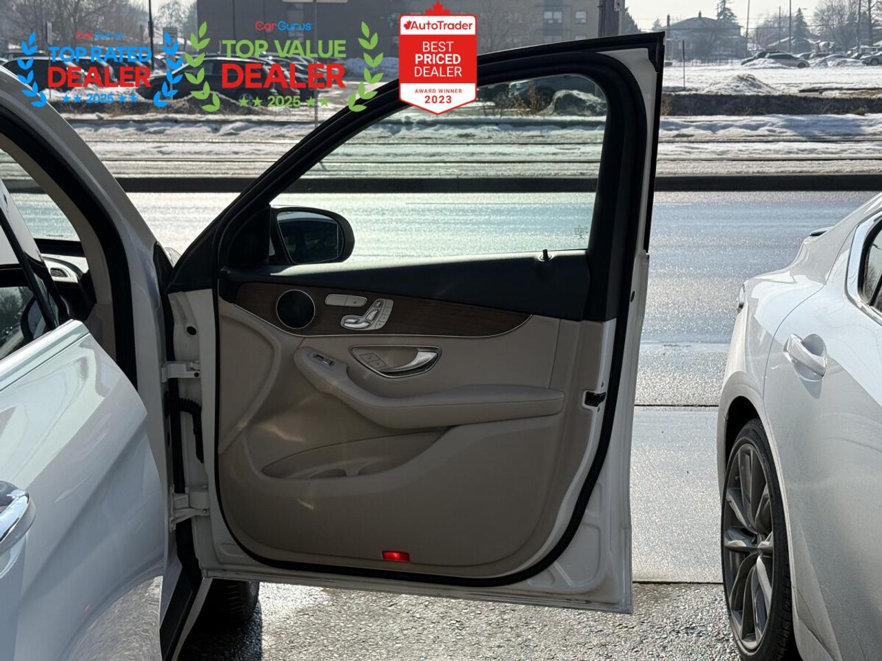 2020 Mercedes-Benz GLC-Class 300 | PREMIUM | PANO | 360 CAMERA | LOADED Photo