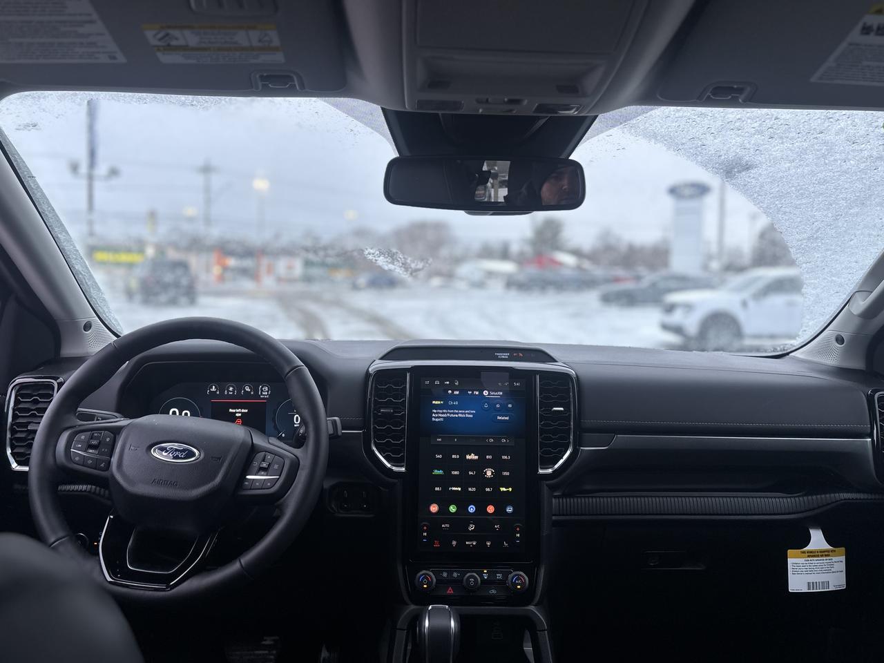 2026 Ford Ranger LARIAT® Photo4