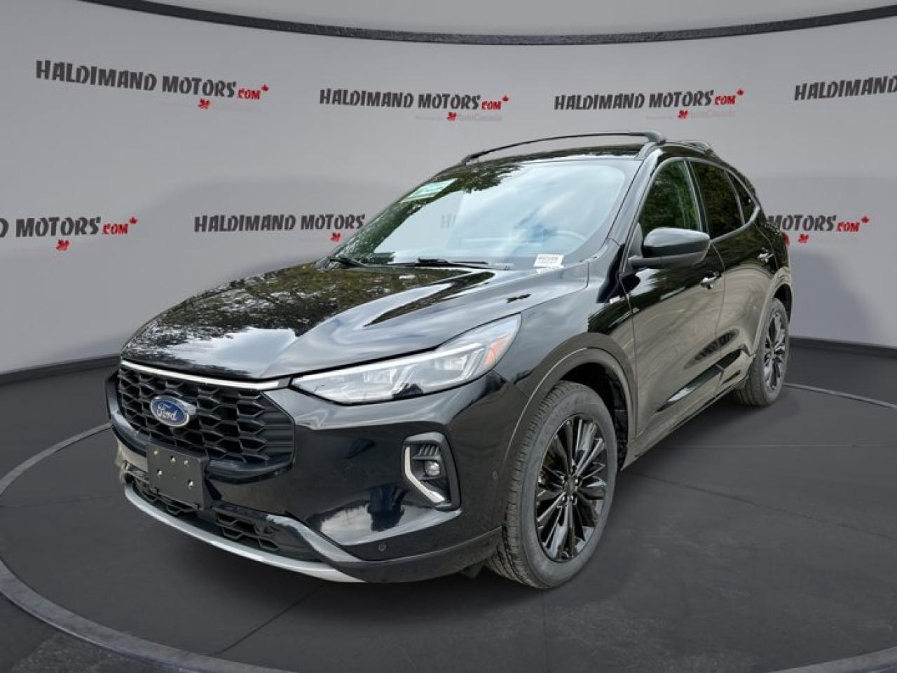 2023 Ford Escape ST-Line Elite AWD | 360 Camera | Remote Start | Heated Steering Wheel | No accidents Photo