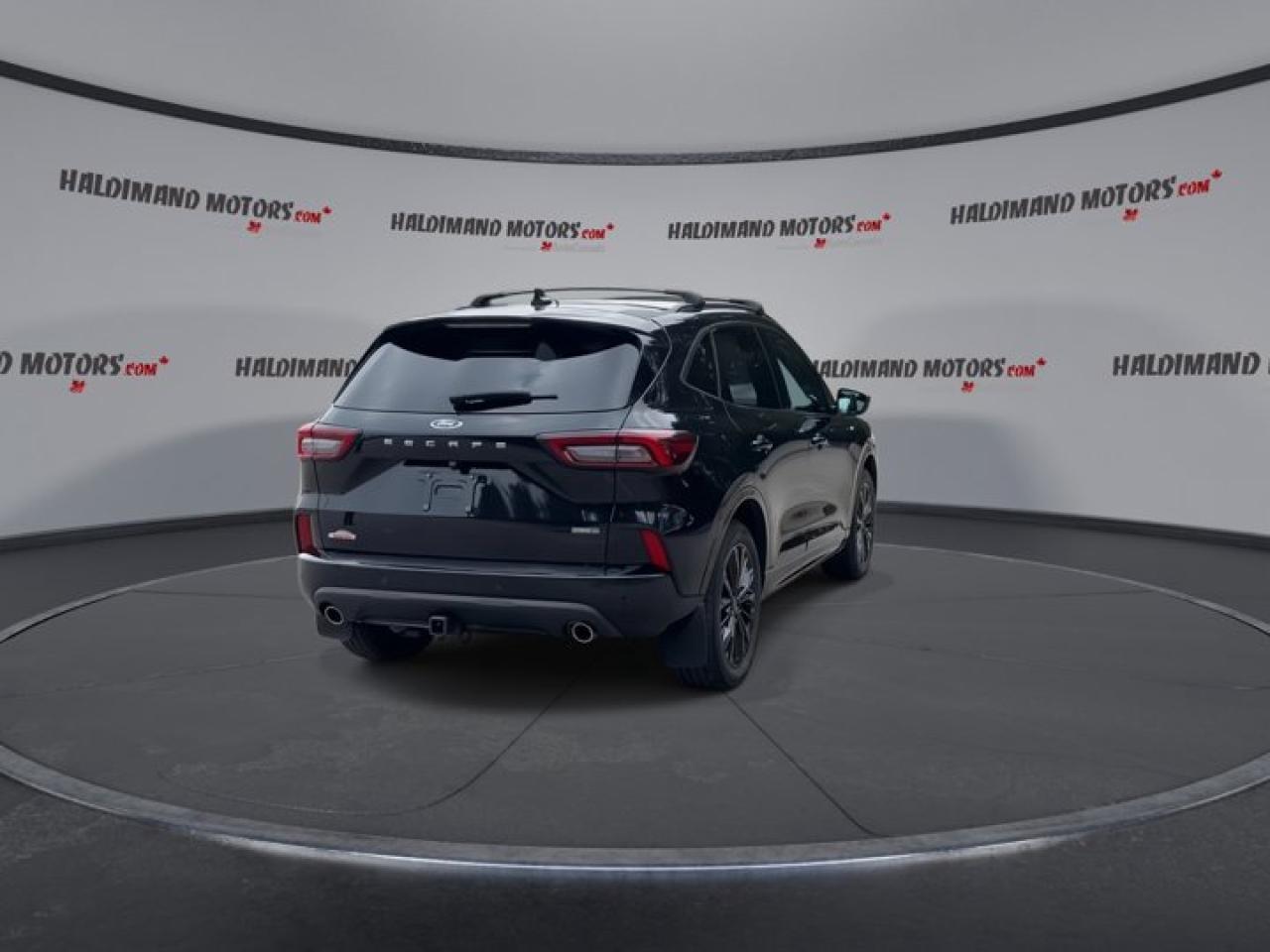 2023 Ford Escape ST-Line Elite AWD | 360 Camera | Remote Start | Heated Steering Wheel | No accidents Photo