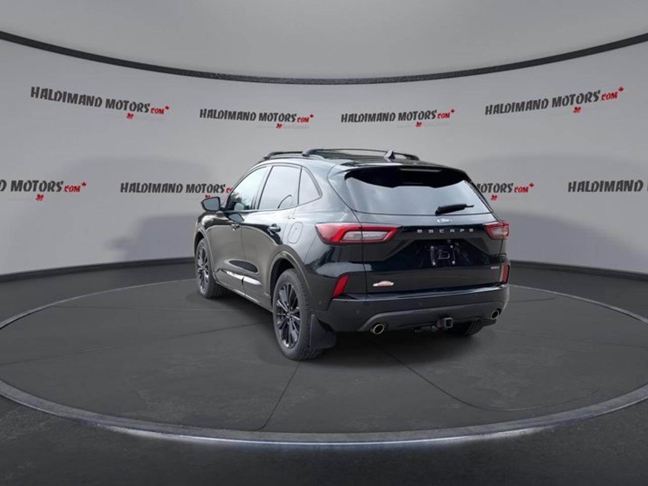 2023 Ford Escape ST-Line Elite AWD | 360 Camera | Remote Start | Heated Steering Wheel | No accidents Photo