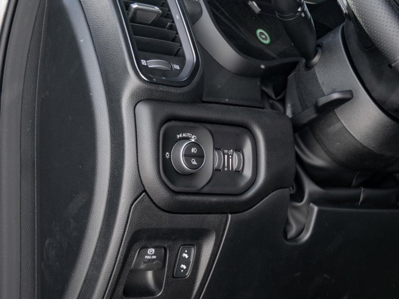 2026 RAM 1500 SPORT Photo