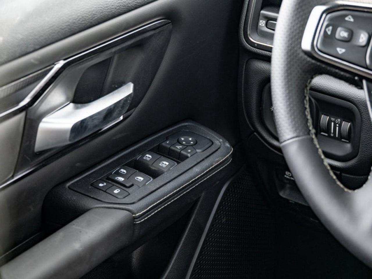 2026 RAM 1500 SPORT Photo