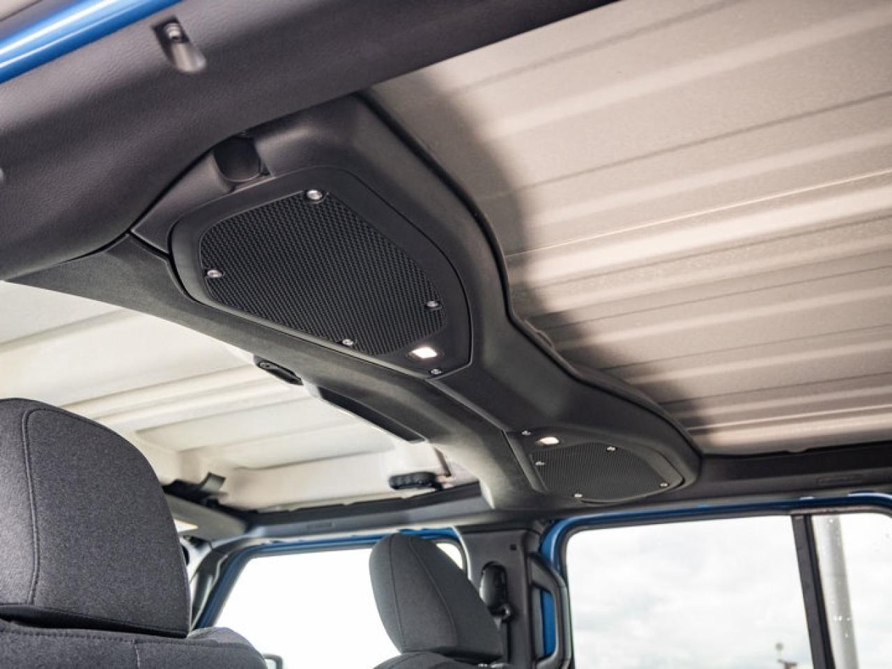 2025 Jeep Wrangler Willys Photo