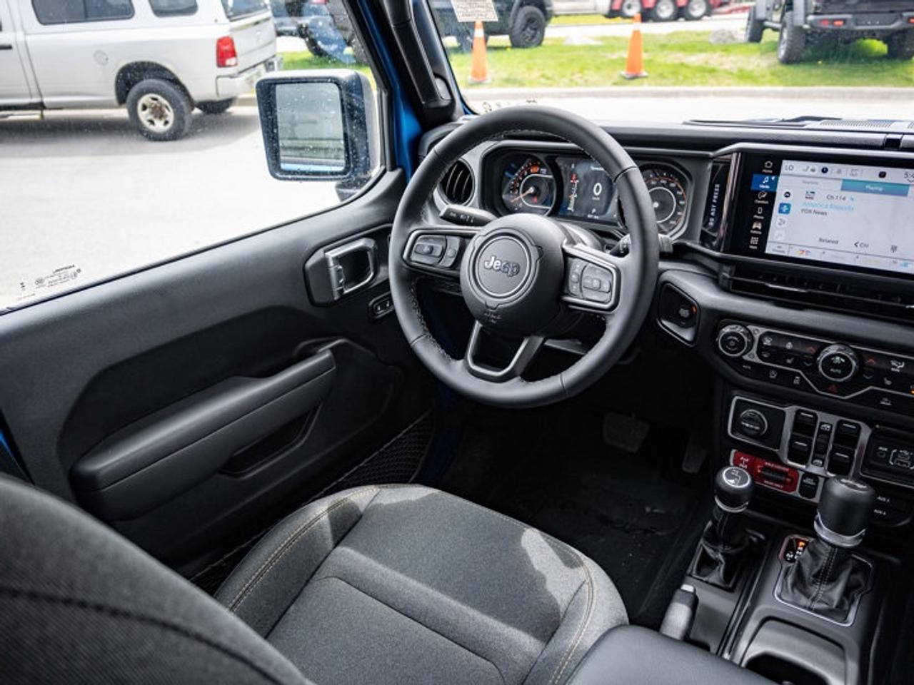 2025 Jeep Wrangler Willys Photo