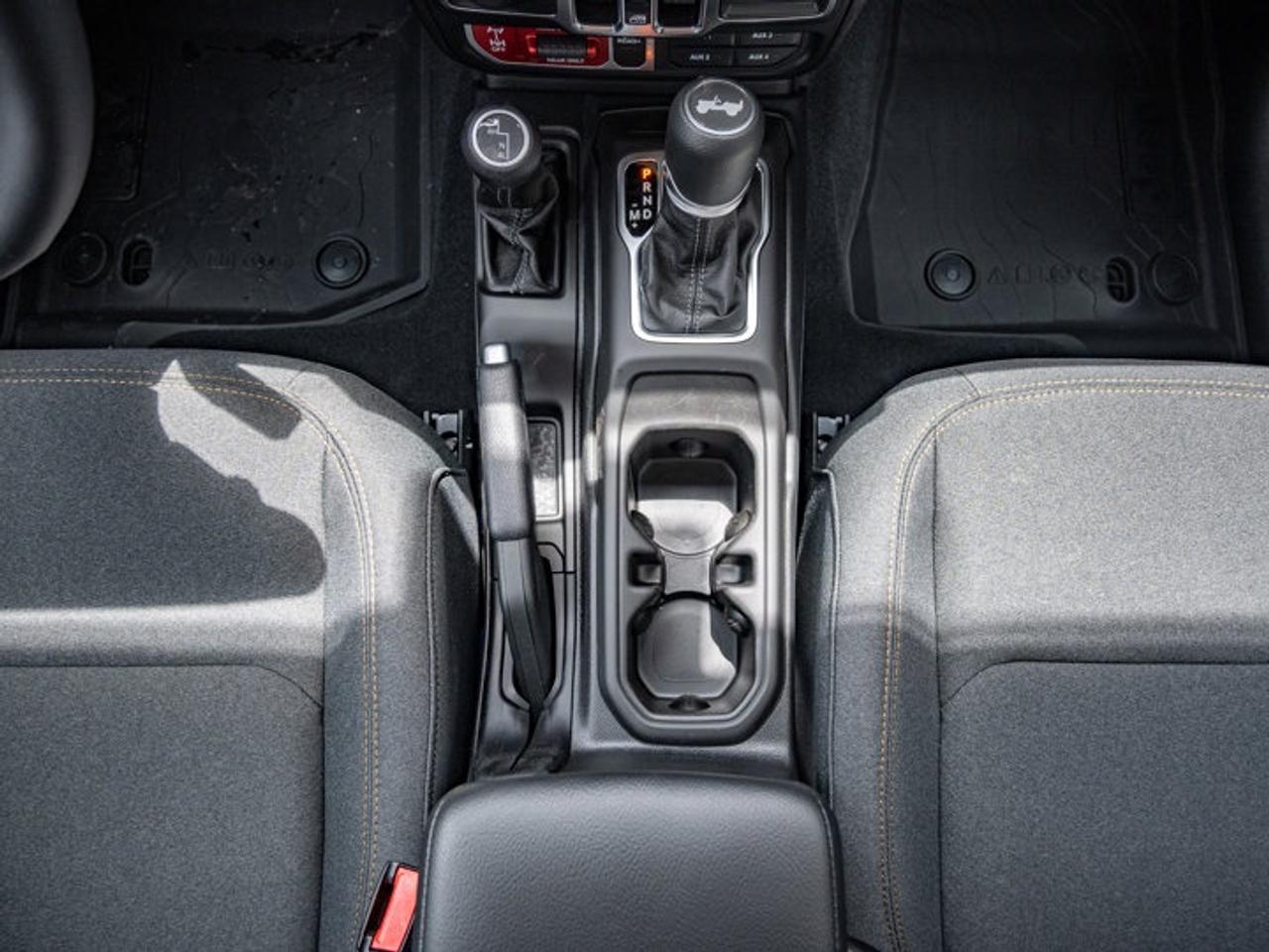 2025 Jeep Wrangler Willys Photo