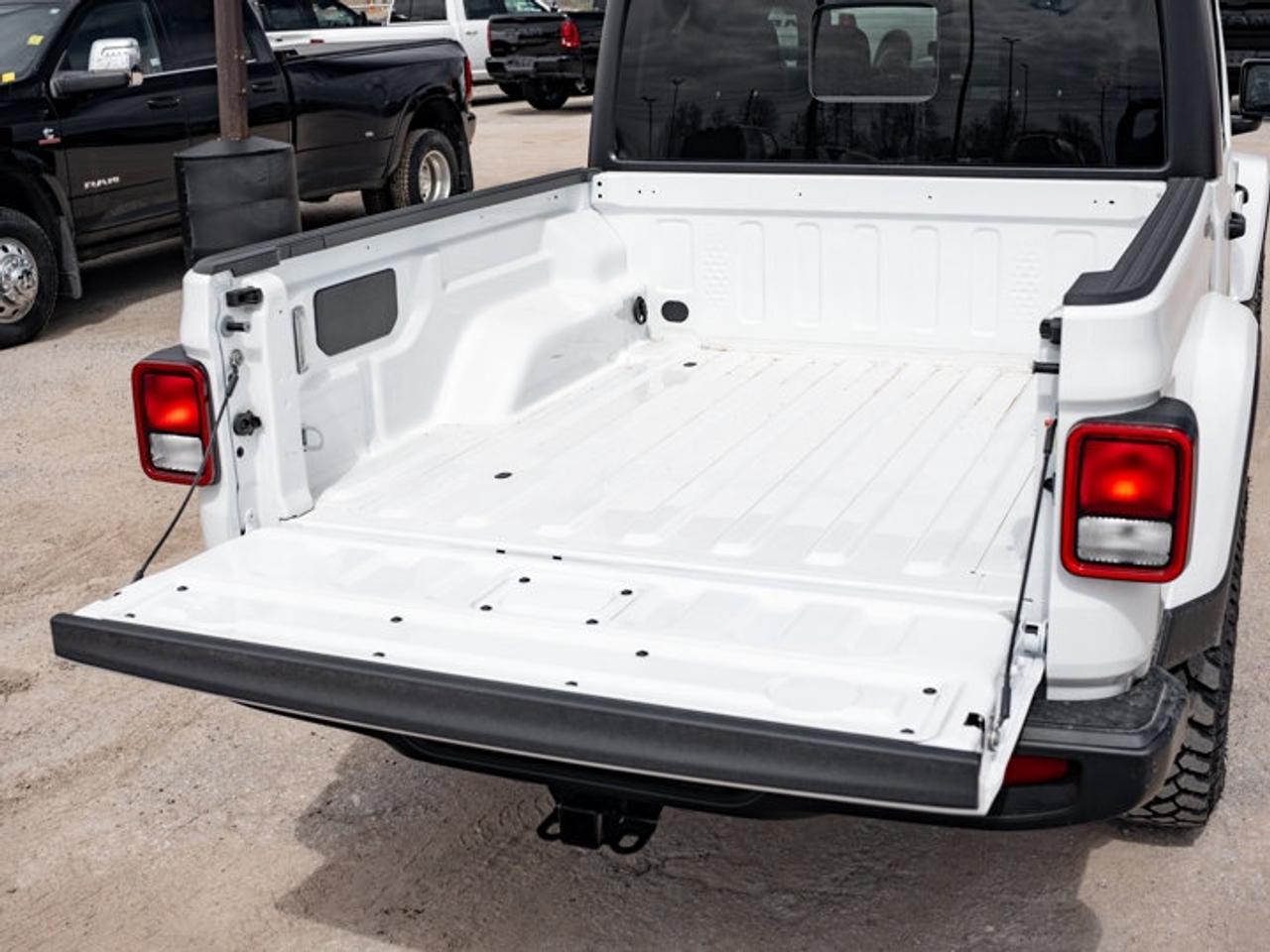 2026 Jeep Gladiator Willys Photo