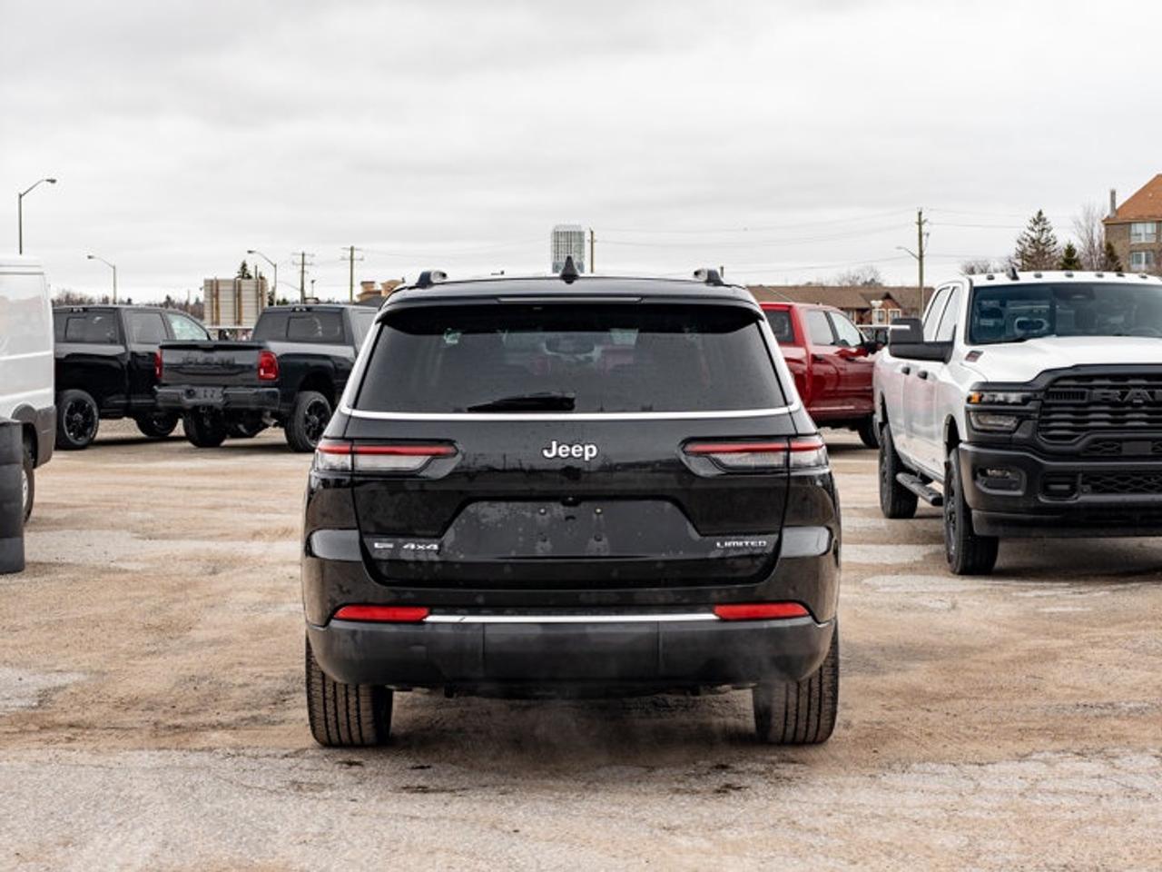 2021 Jeep Grand Cherokee L Limited Photo