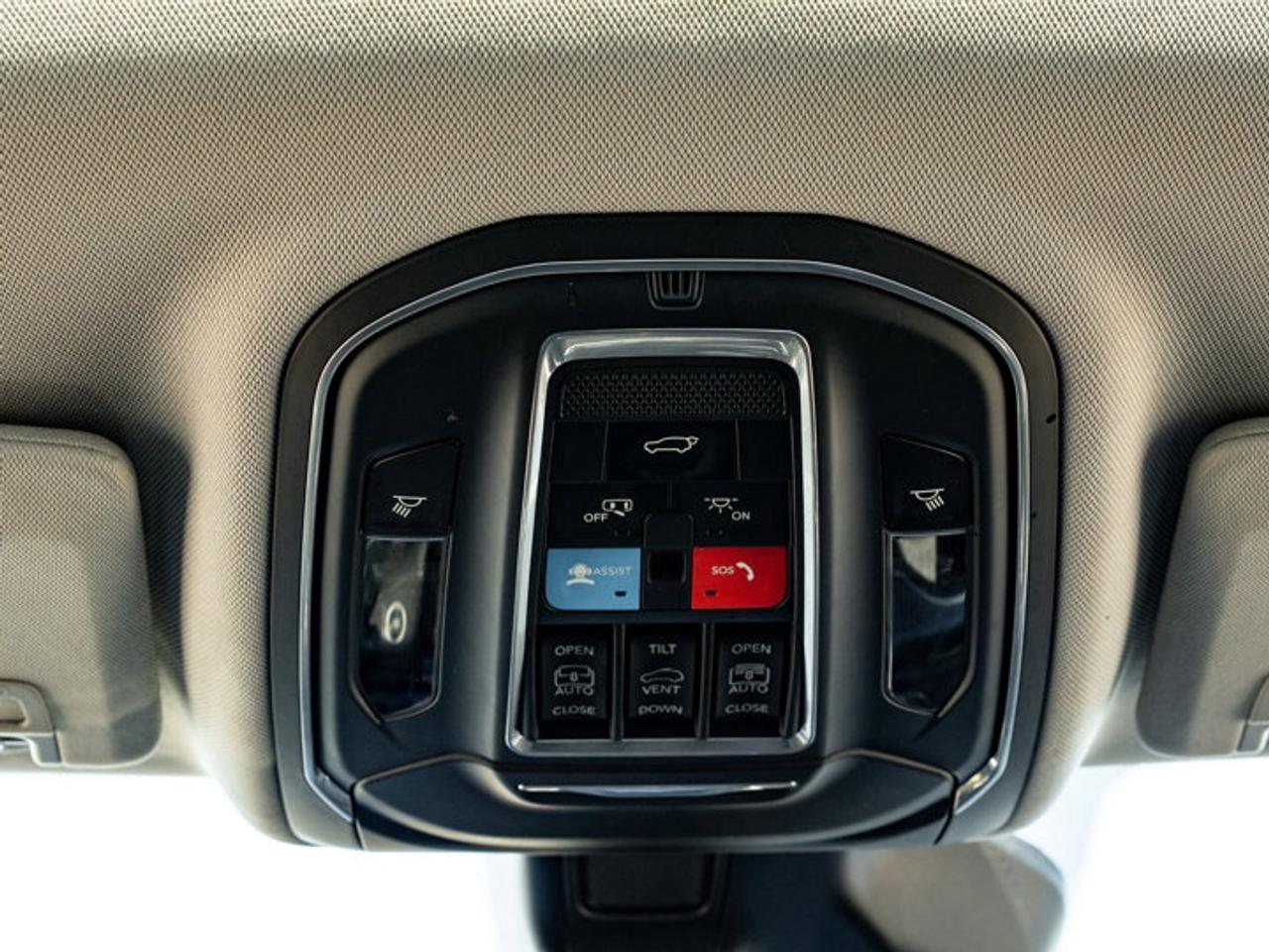 2021 Jeep Grand Cherokee L Limited Photo