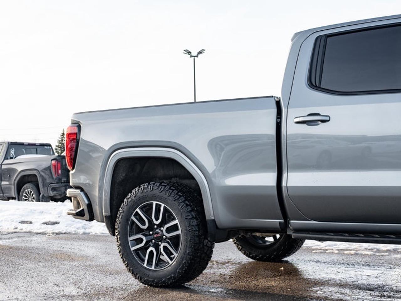 2025 GMC Sierra 1500 AT4 Photo
