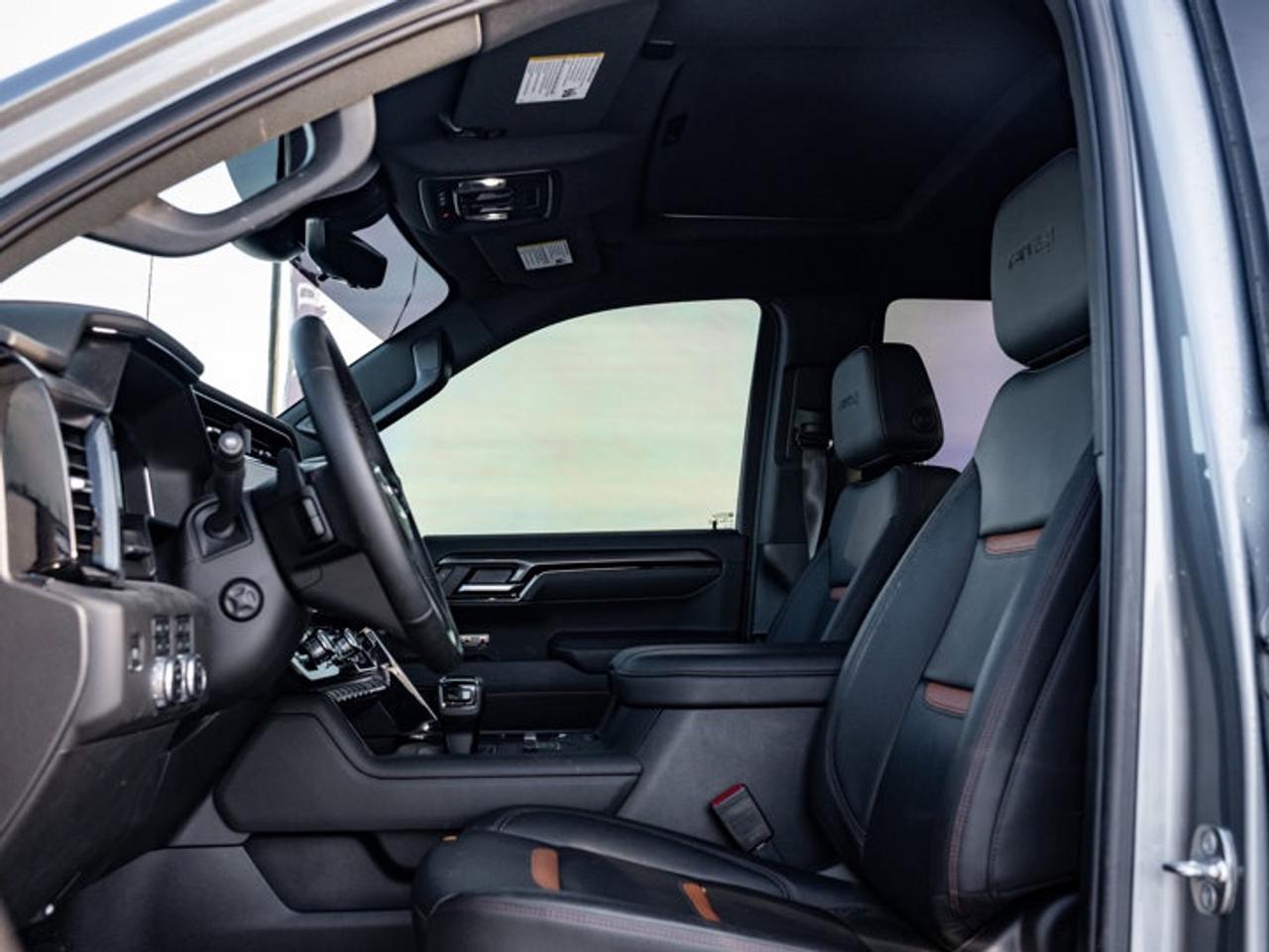 2025 GMC Sierra 1500 AT4 Photo