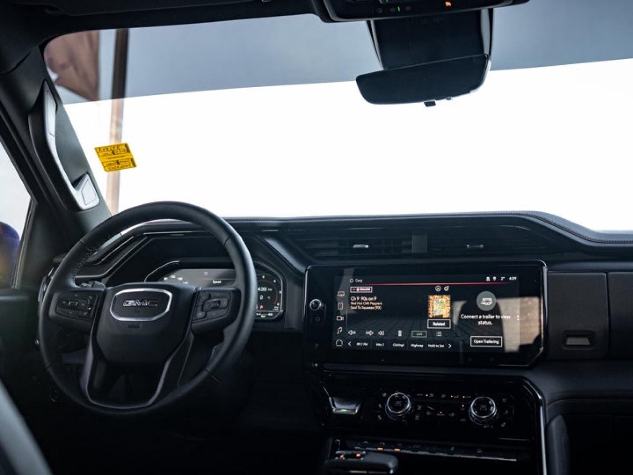 2025 GMC Sierra 1500 AT4 Photo