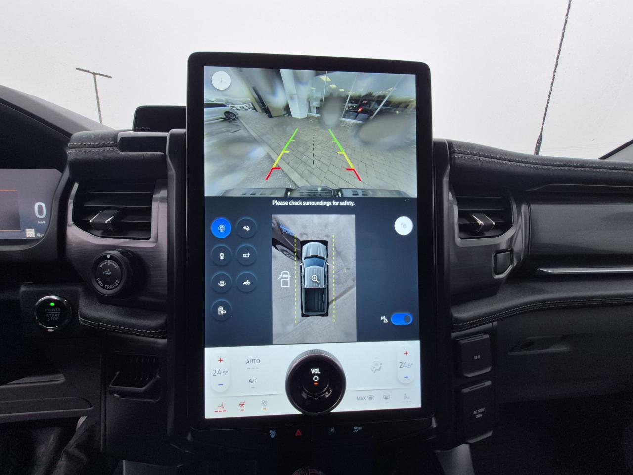 2025 Ford F-150 Lightning FLASH! EXTENDED RANGE! 20" RIMS, CLEAN CAR FAX! Photo