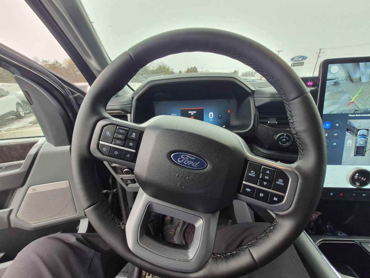 2025 Ford F-150 Lightning FLASH! EXTENDED RANGE! 20" RIMS, CLEAN CAR FAX! Photo