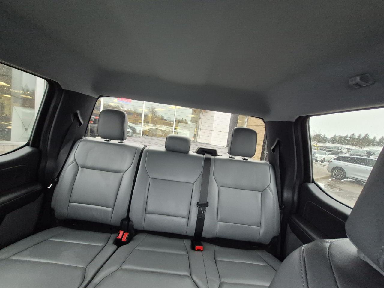 2025 Ford F-150 Lightning FLASH! EXTENDED RANGE! 20" RIMS, CLEAN CAR FAX! Photo