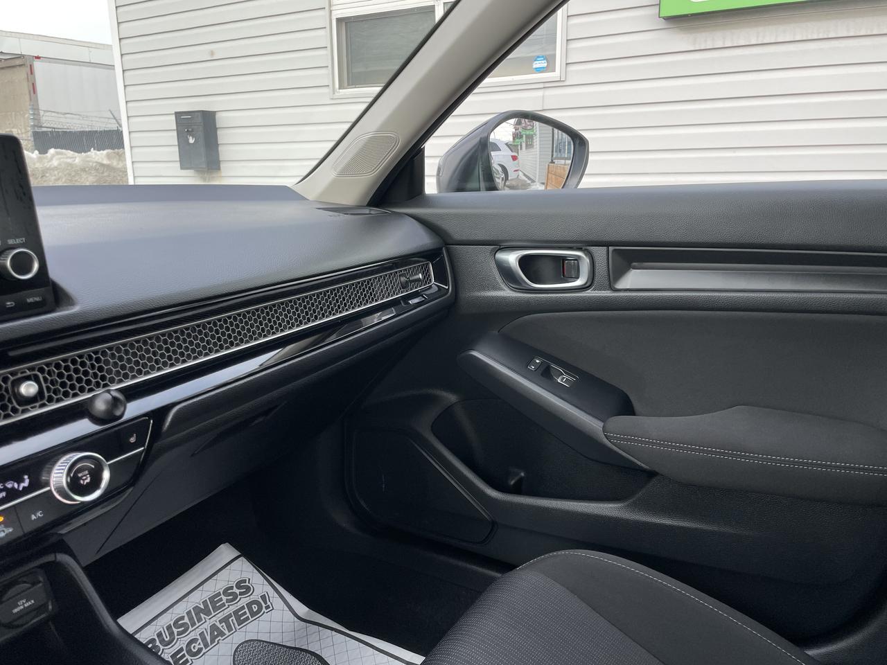 2025 Honda Civic LX Photo