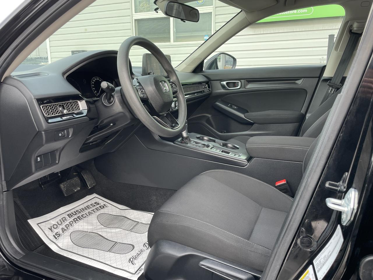 2025 Honda Civic LX Photo