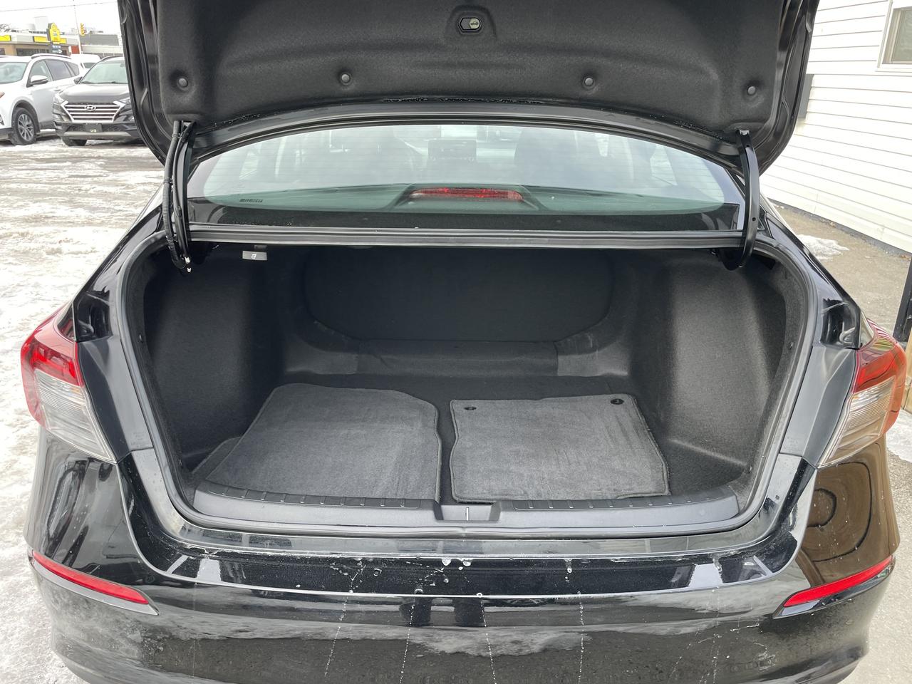 2025 Honda Civic LX Photo