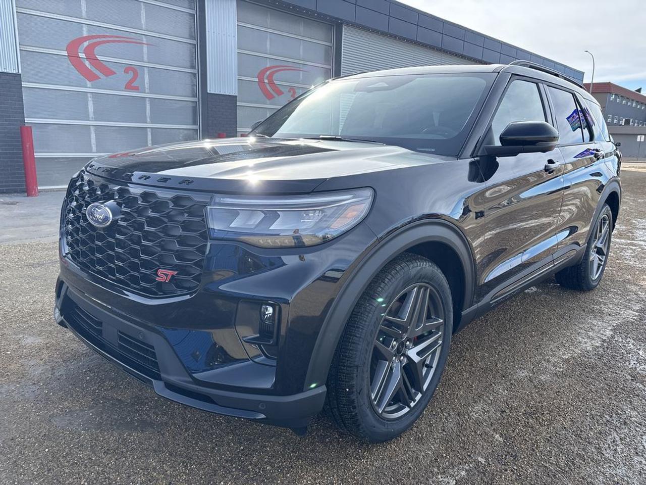 2026 Ford Explorer ST 400A Photo1