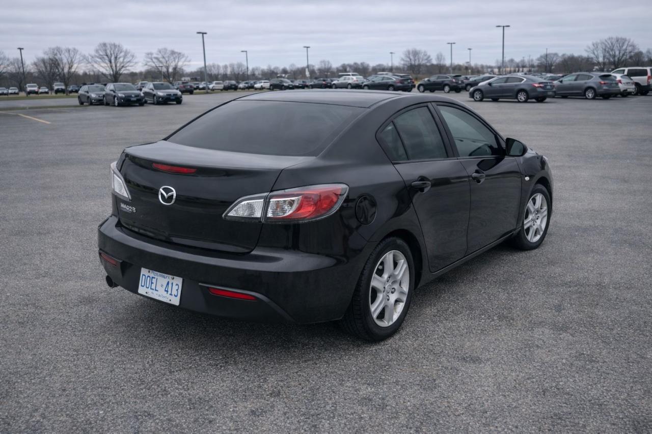 2010 Mazda MAZDA3 GX Photo4