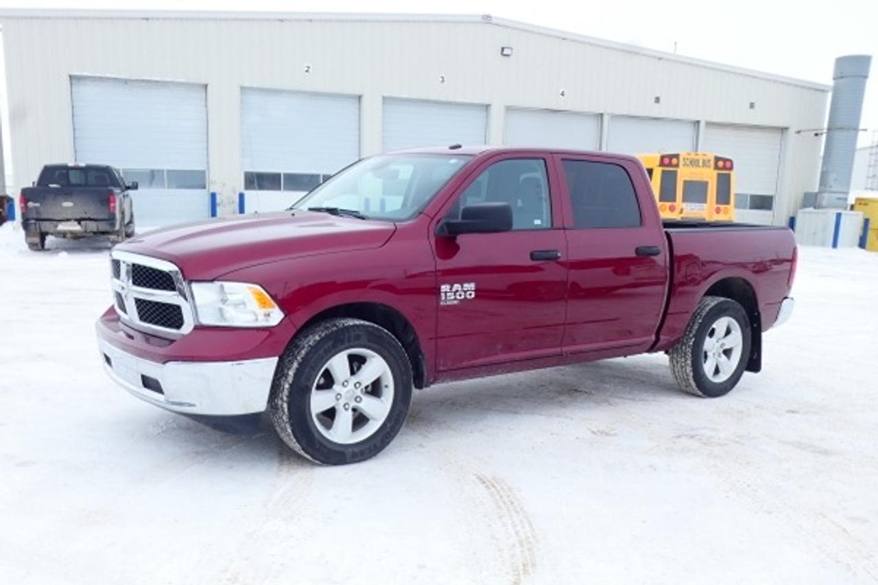 2023 Dodge Ram 1500 Classic SLT 4x4 Crew 5'7" Box 20s w/Pwr cloth, BUC - Photo #1