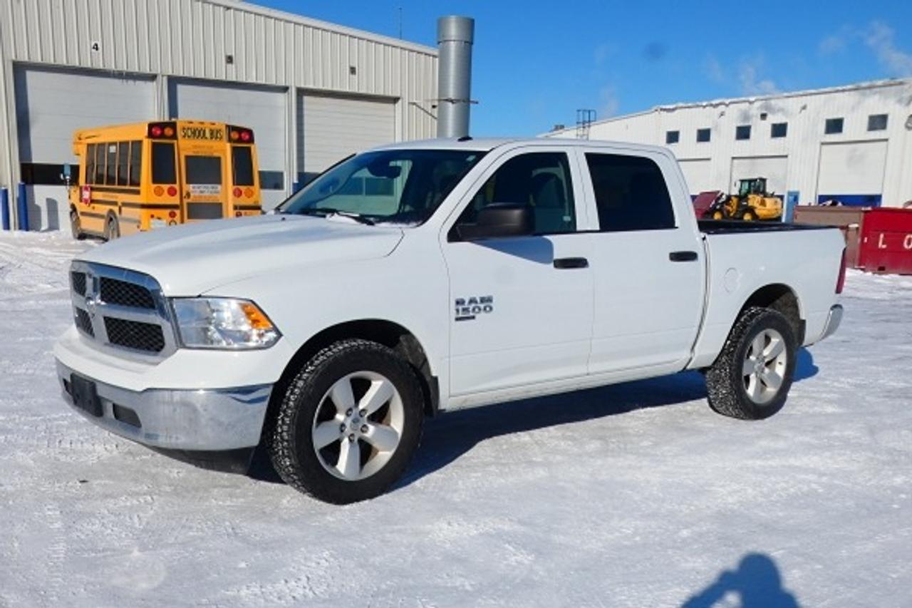 2023 Dodge Ram 1500 Classic SLT 4x4 Crew 5'7" Box 20s w/Pwr cloth, BUC - Photo #1