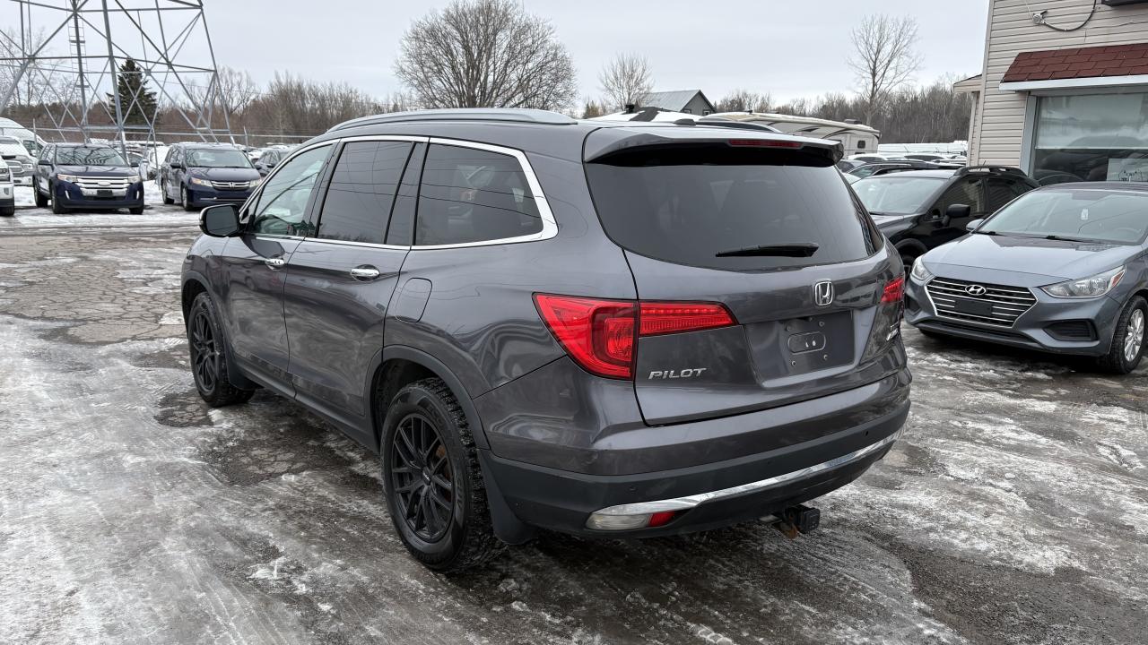 2018 Honda Pilot Touring Photo2