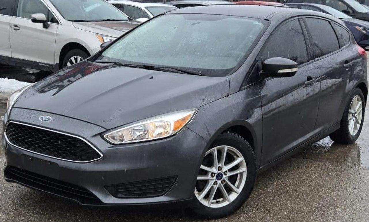 2017 Ford Focus SE / NO ACCIDENTS / HTD SEATS / BLUETOOTH / HATCH Photo