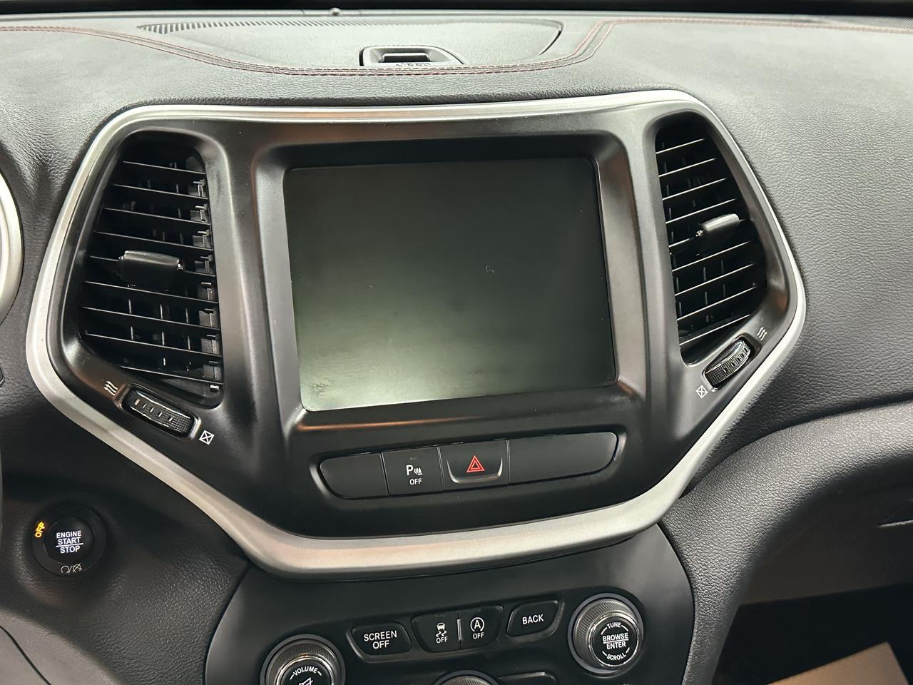 2017 Jeep Cherokee Trailhawk | 4X4 | PANO SUNROOF | DRIVE MODES Photo15