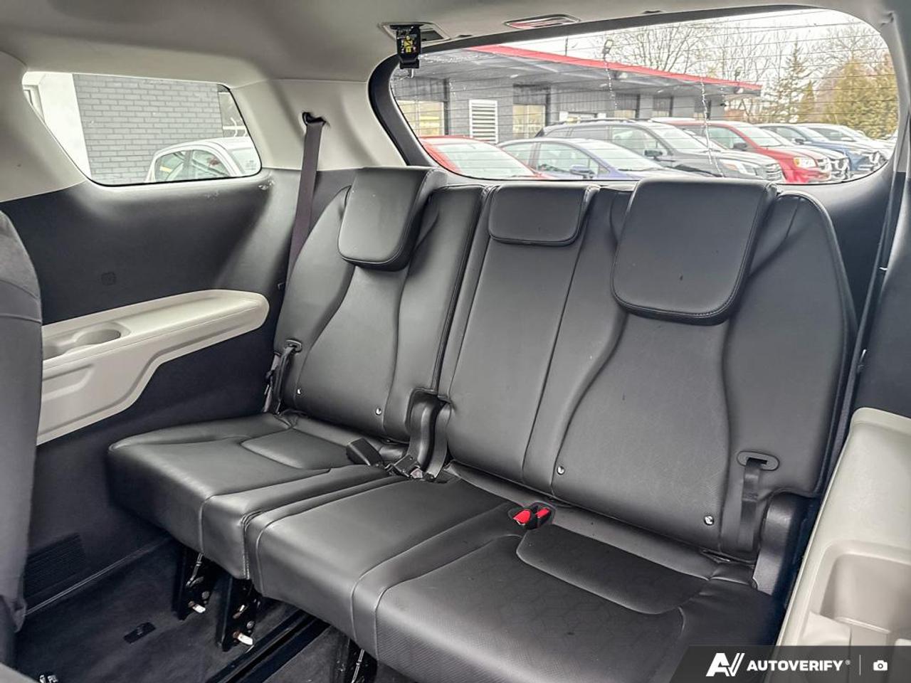2022 Kia Carnival LX / NO ACCIDENTS / CRUISE / BLUETOOTH /CAP CHAIRS Photo