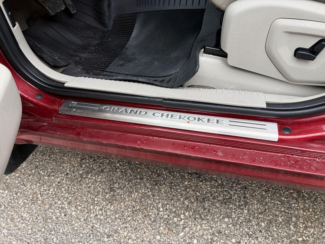 2008 Jeep Grand Cherokee 4WD OVERLAND,MINT!NO RUST! SERVICE REC,CERTIFIED!! Photo