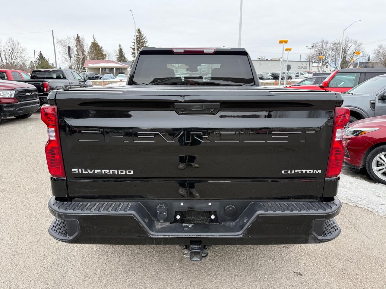 2022 Chevrolet Silverado 1500 Custom Trail Boss AutoStart! Heated Seat! CarPlay! Photo