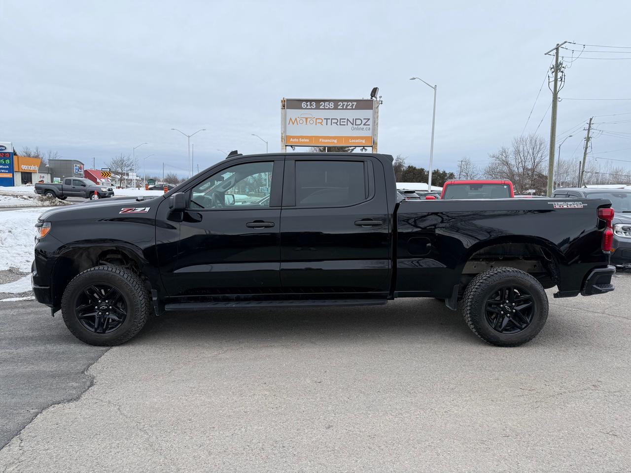 2022 Chevrolet Silverado 1500 Custom Trail Boss AutoStart! Heated Seat! CarPlay! Photo