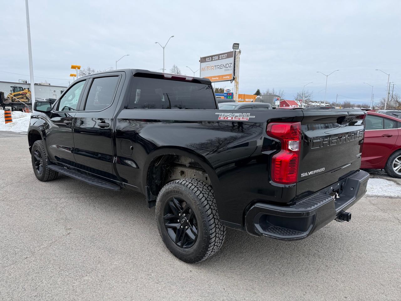 2022 Chevrolet Silverado 1500 Custom Trail Boss AutoStart! Heated Seat! CarPlay! Photo