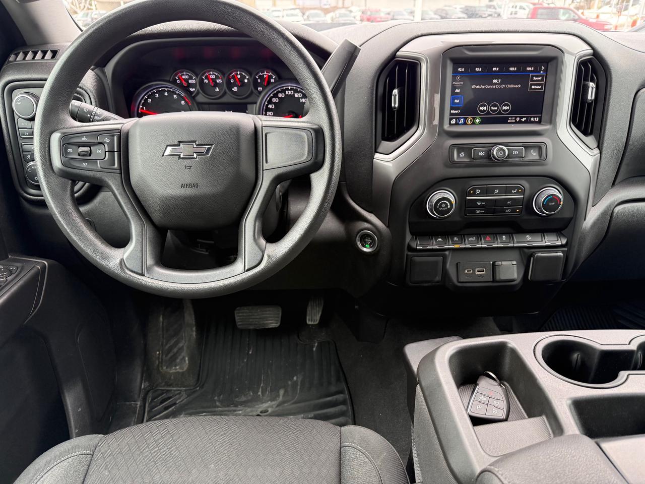 2022 Chevrolet Silverado 1500 Custom Trail Boss AutoStart! Heated Seat! CarPlay! Photo