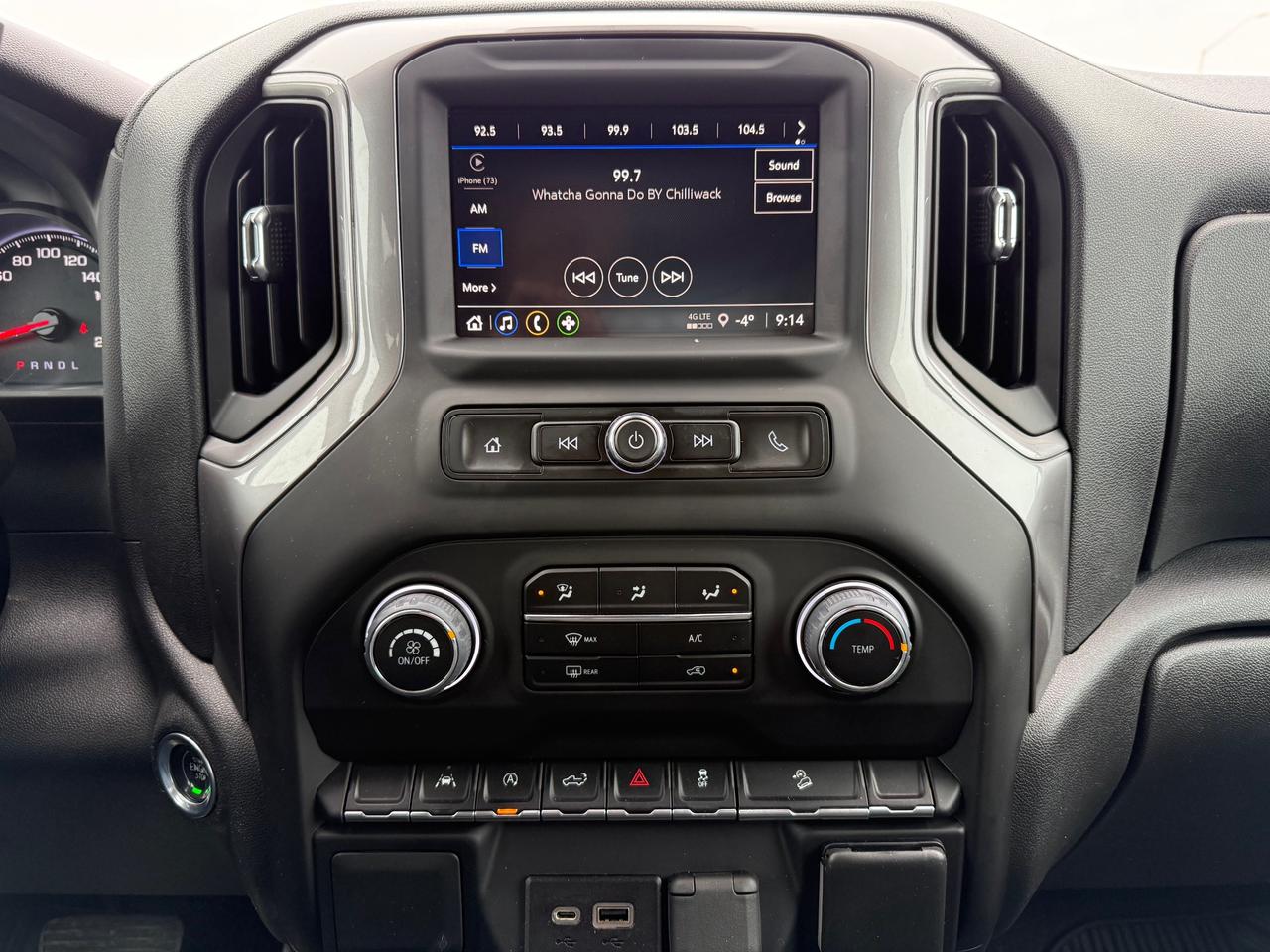 2022 Chevrolet Silverado 1500 Custom Trail Boss AutoStart! Heated Seat! CarPlay! Photo